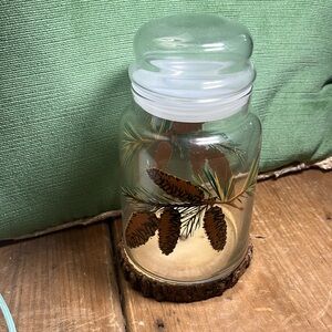 VTG Libbey Pinecone Glass Canister Jar w/ lid Winter Pine Cone Clear